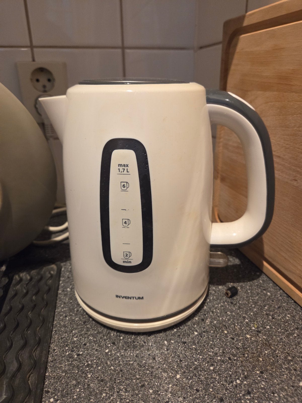 Waterkoker, 1 tot 2 liter, Ophalen, Gebruikt