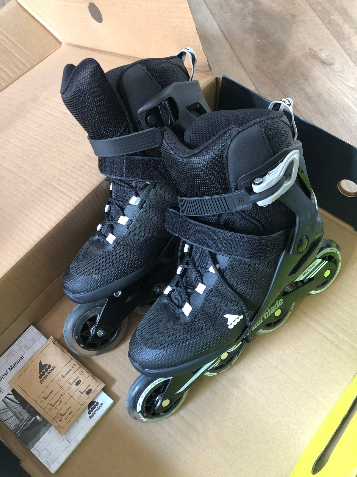 NIEUW! Rollerblade Sirio 84 Skeelers - Maat 40.5, Overige merken, Nieuw, Ophalen of Verzenden, Inline skates 4 wielen