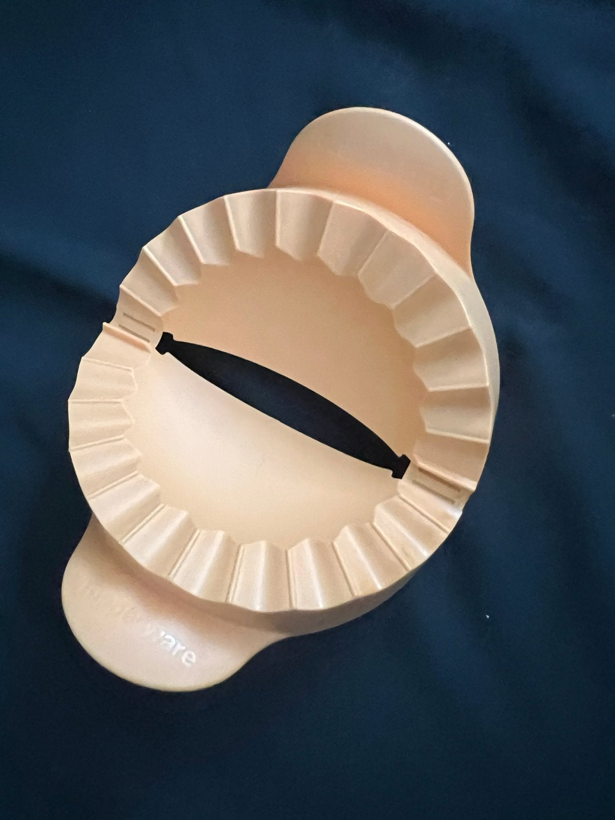 Tupperware Ravioli Maker - Oranje grote model, Ophalen of Verzenden, Zo goed als nieuw, Oranje, Overige typen