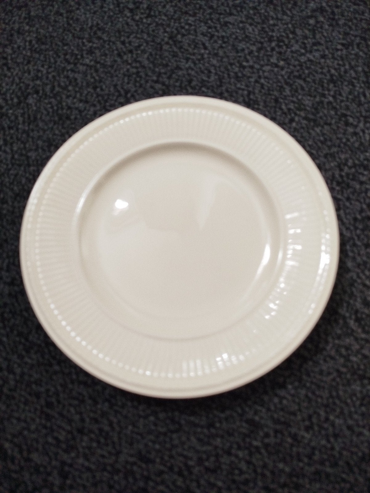 Wedgwood Edme bordjes, Huis en Inrichting, Keuken | Servies, Ophalen of Verzenden, Zo goed als nieuw, Aardewerk, Bord(en)