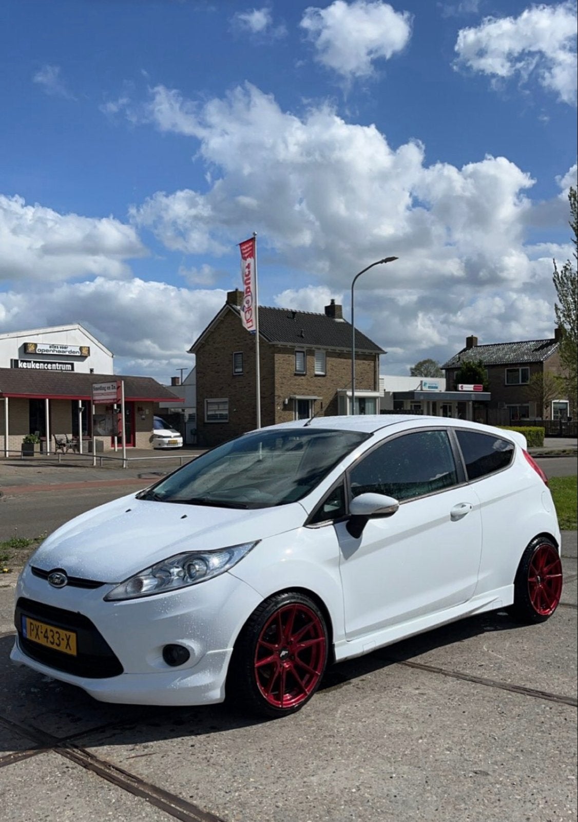 Ford Fiësta 1.4 71KW 3DR 2009 Wit, Auto's, Voorwielaandrijving, Stof, 31 €/maand, 4 cilinders