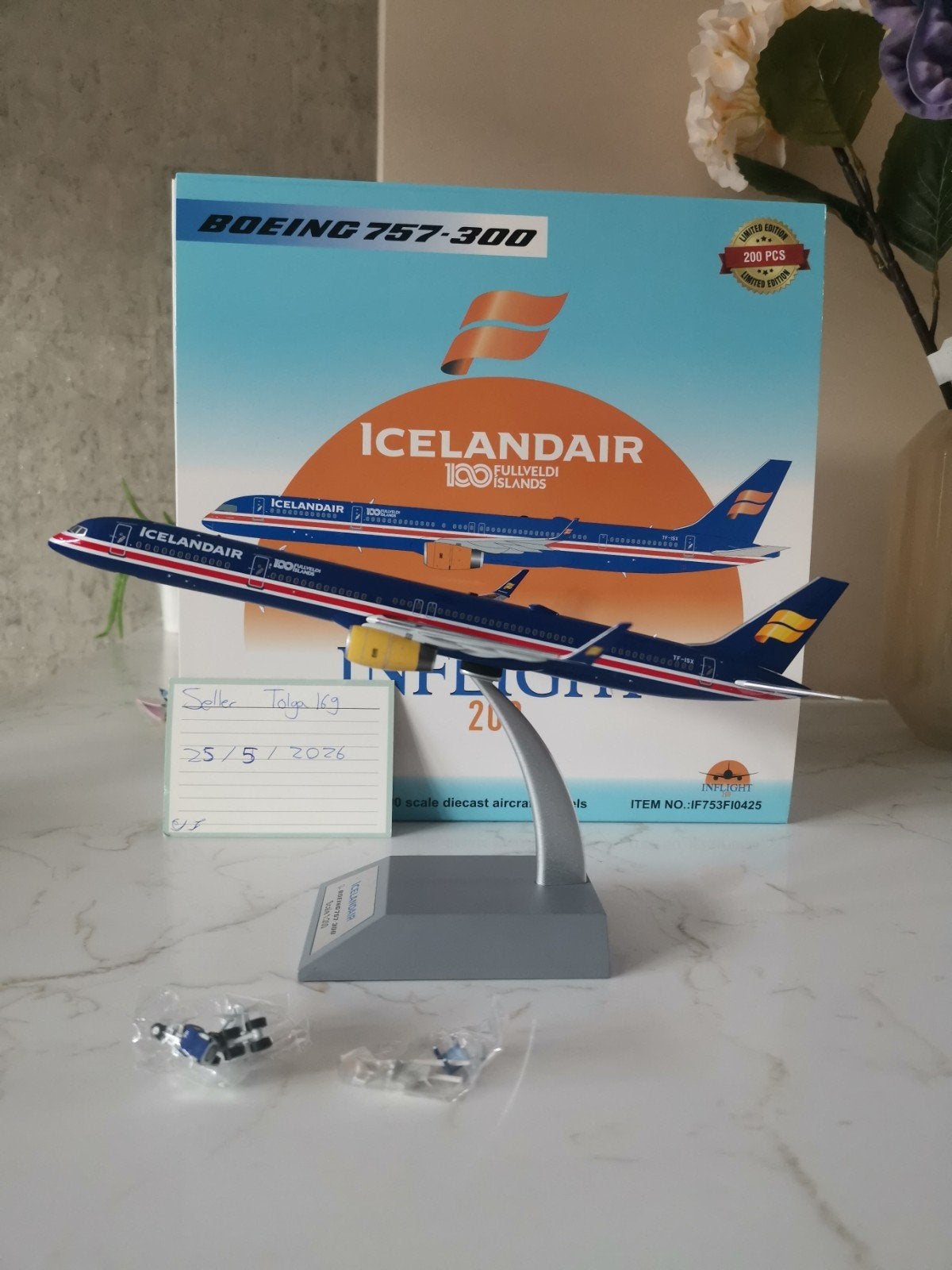 Icelandair B757-300 Inflight200 1:200 IF753FI0425 Reg TF-ISX, Overige merken, 1:200 of kleiner, Nieuw, Ophalen of Verzenden