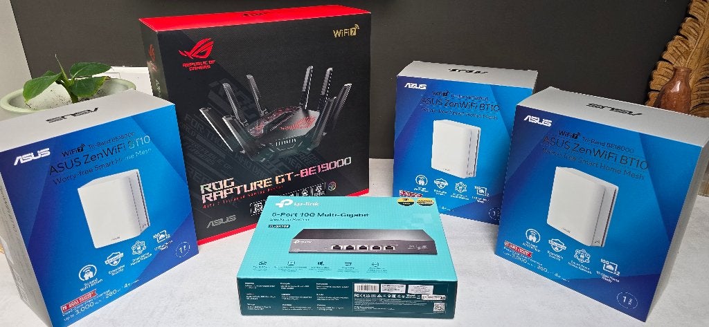 WiFi 7 - 10Gbps - Asus ROG GT‑BE19000 + 3 BT10 Mesh + TL‑SX1, Ophalen of Verzenden, Zo goed als nieuw, Router, Asus