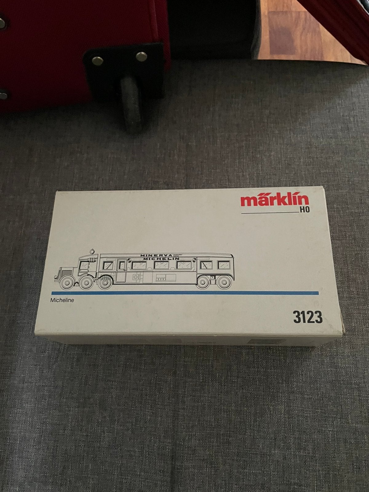 Märklin 3123 H0 Railbus Micheline 'Minerva' van de DB, Wisselstroom, Wagon, Ophalen of Verzenden, Zo goed als nieuw