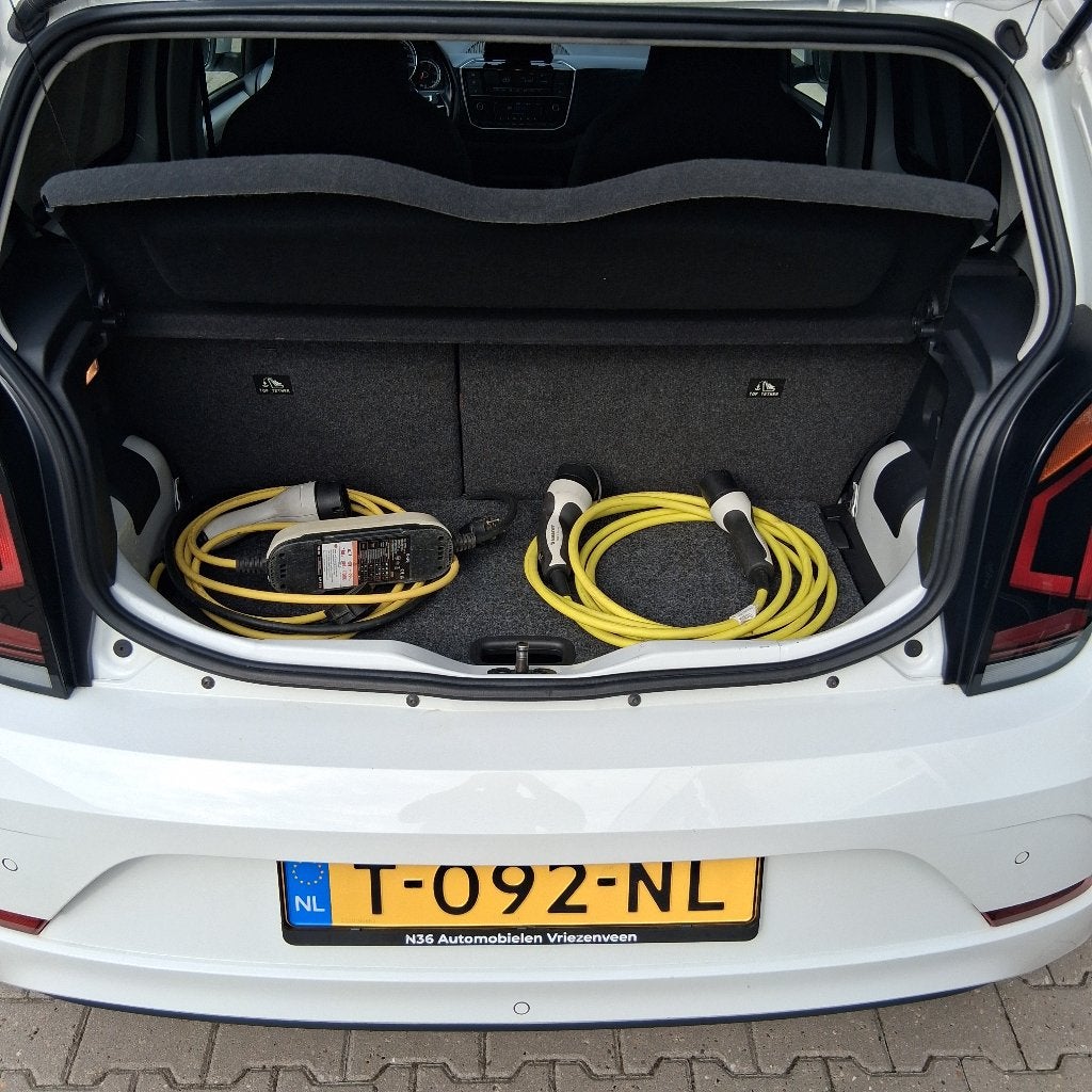 Foto 13 van Volkswagen E-Up! STYLE /Cruise C/ CAMERA/ 92,4% SOH/LUXE
