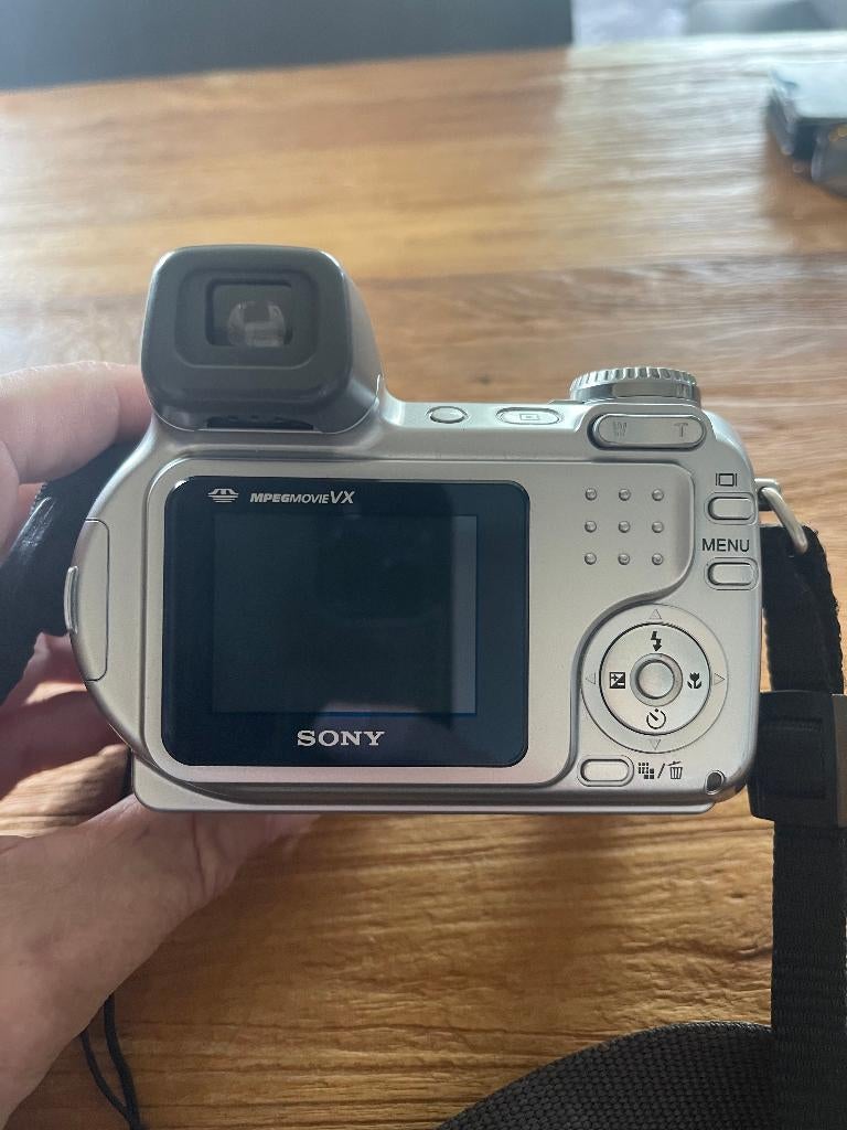 Sony DSC-H2, Ophalen, Zo goed als nieuw, Sony, 8 keer of meer