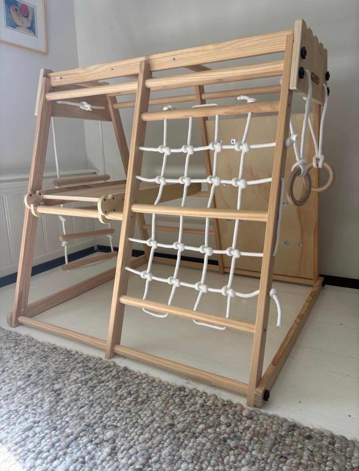 Houten speeltoestel met glijbaan, klimnet en klimwand, Ophalen, Zo goed als nieuw, Glijbaan