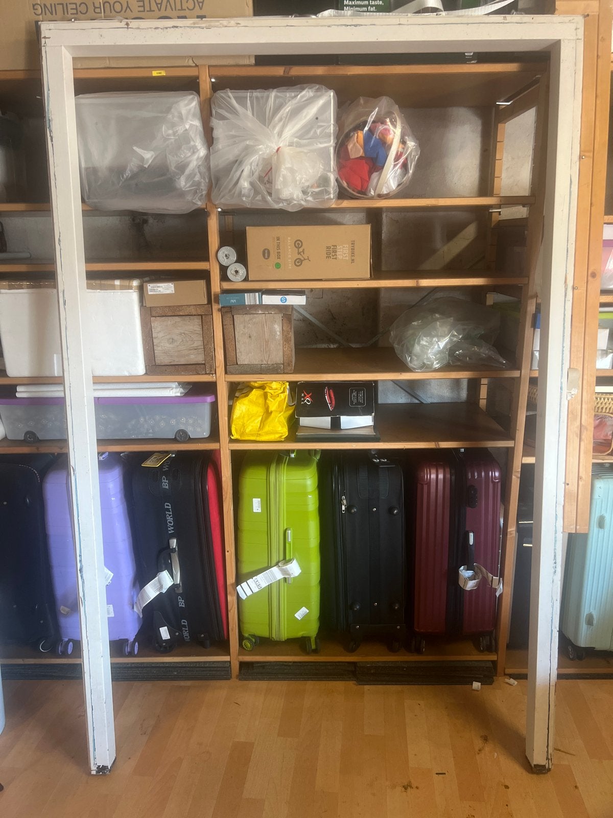 Houten kozijn met openslaande deuren, Doe-het-zelf en Verbouw, Ophalen, Gebruikt, Minder dan 80 cm, Buitendeur