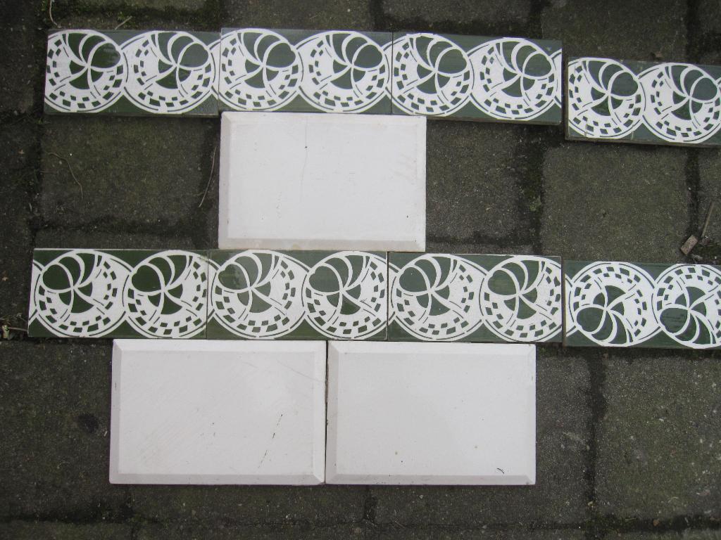 48 stuks antieke hollands groene randtegels 7,5x15cm, Ophalen