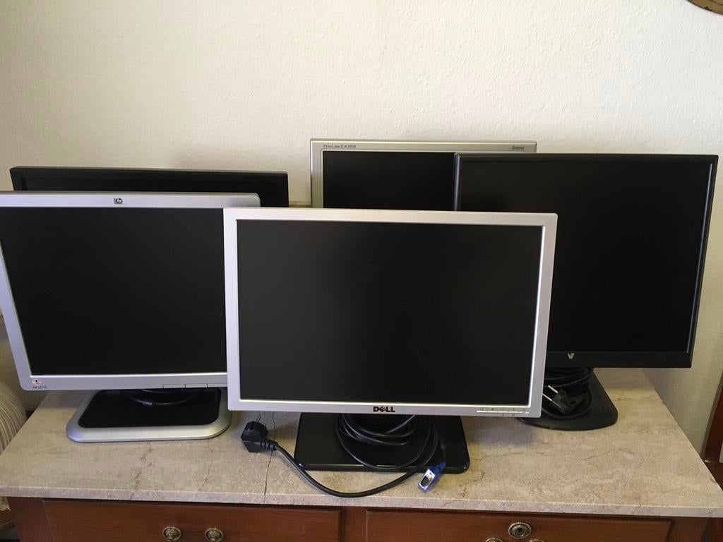 Partij monitoren dell liyama hp v7, Computers en Software, Monitoren, Ophalen, Gebruikt, Overige resoluties, 60 Hz of minder