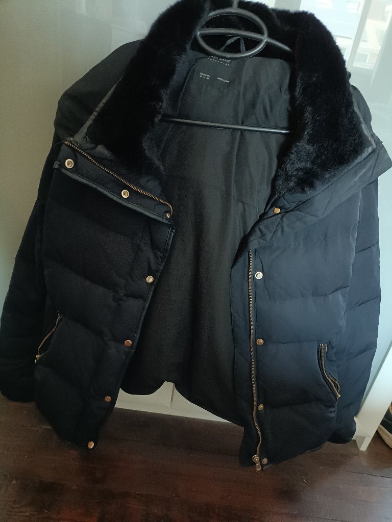 Winterjas zwart, Ophalen of Verzenden, Zo goed als nieuw, Maat 38/40 (M), Zwart