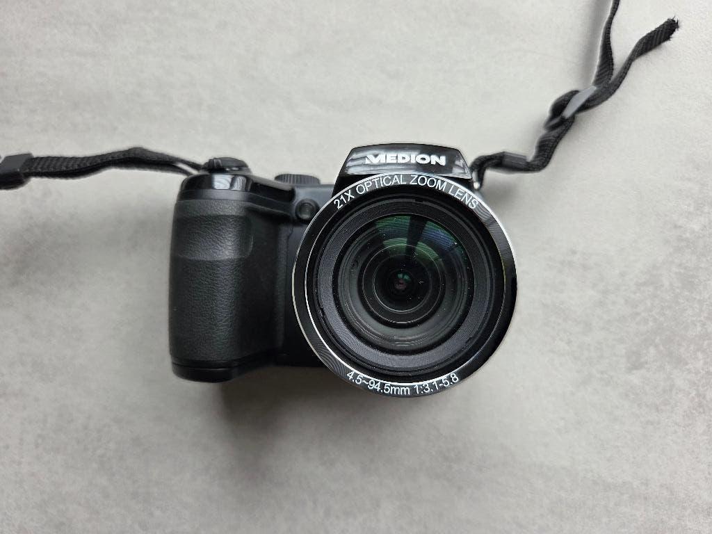 Digitale camera met 21x zoom en 16mp [ Medion ], Compact, Ophalen of Verzenden, 16 Megapixel, Overige Merken