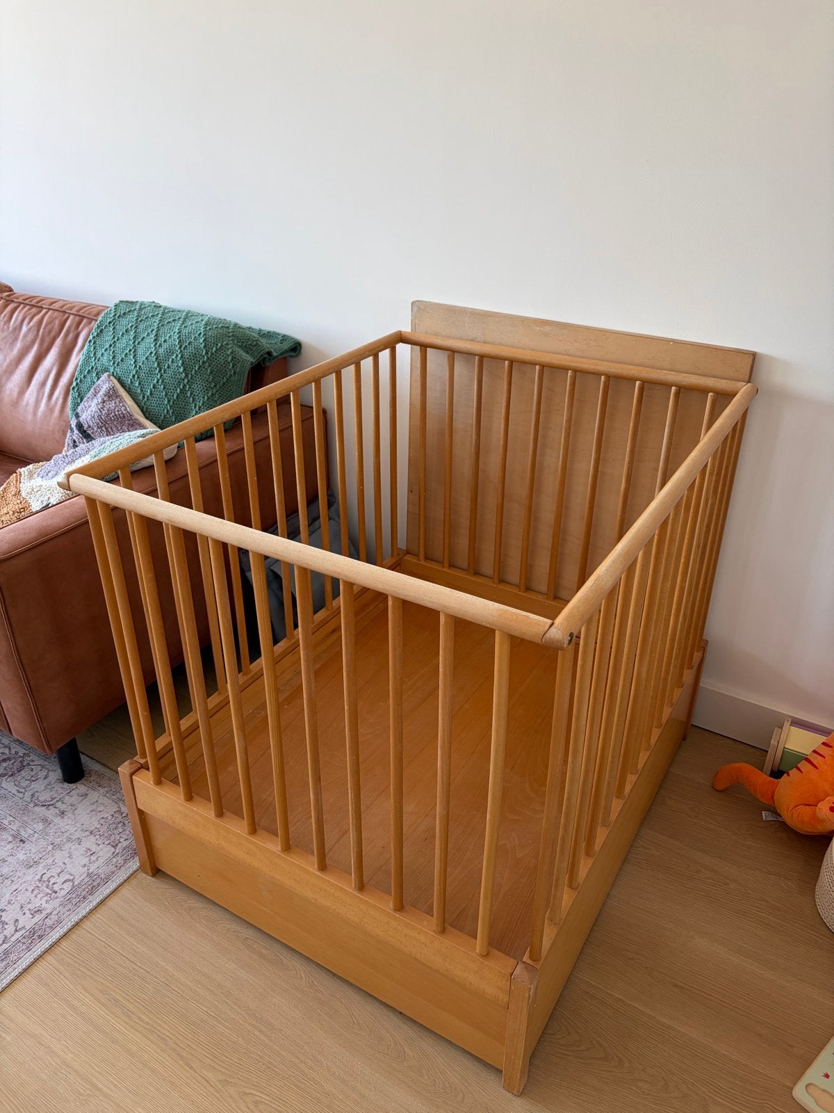 Gratis houten box met lade, Ophalen, Gebruikt, Rechthoekig, In hoogte verstelbaar