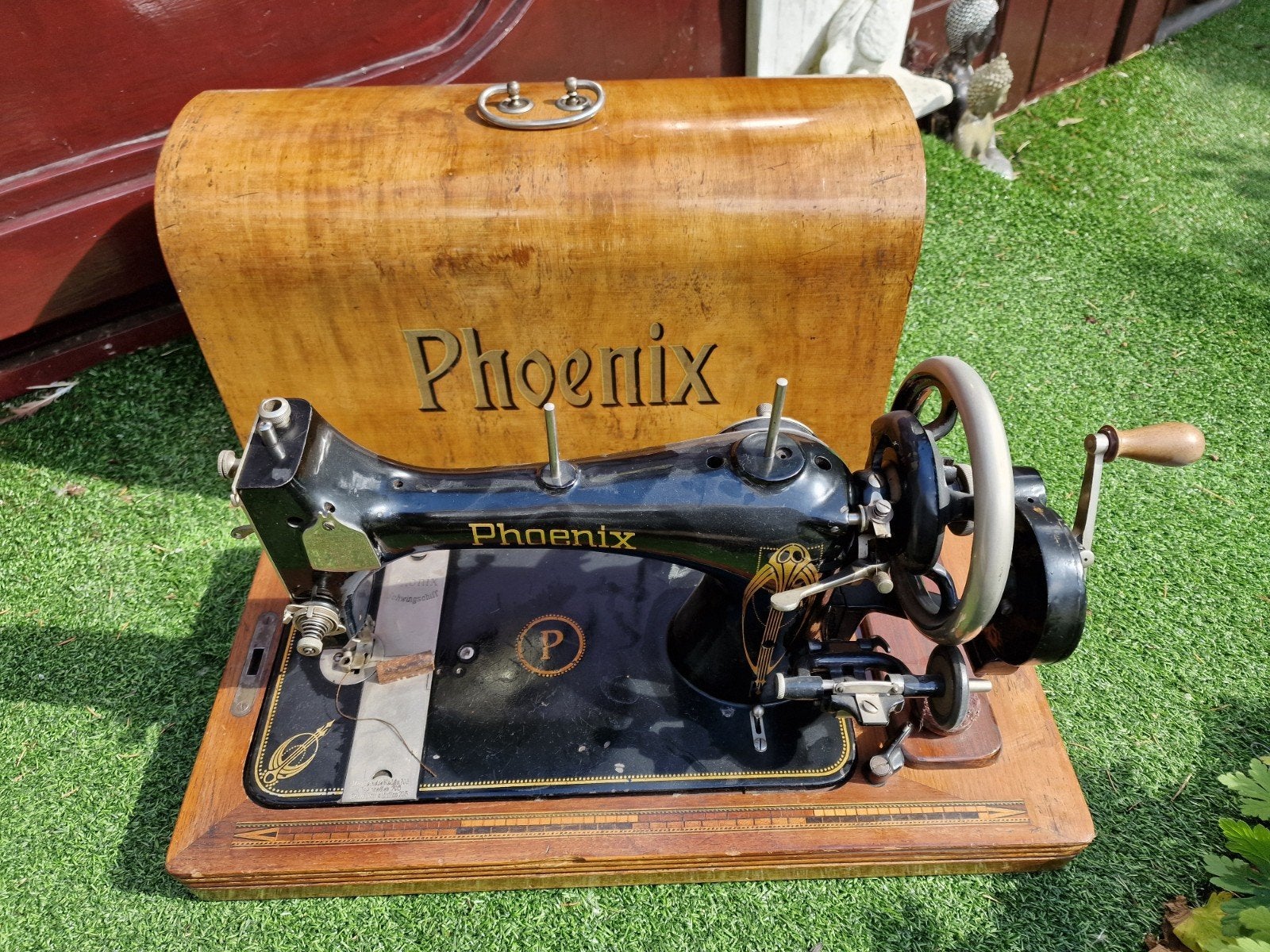 Antieke Phoenix Naaimachine met Houten Koffer, Antiek en Kunst, Antiek | Naaimachines, Ophalen of Verzenden