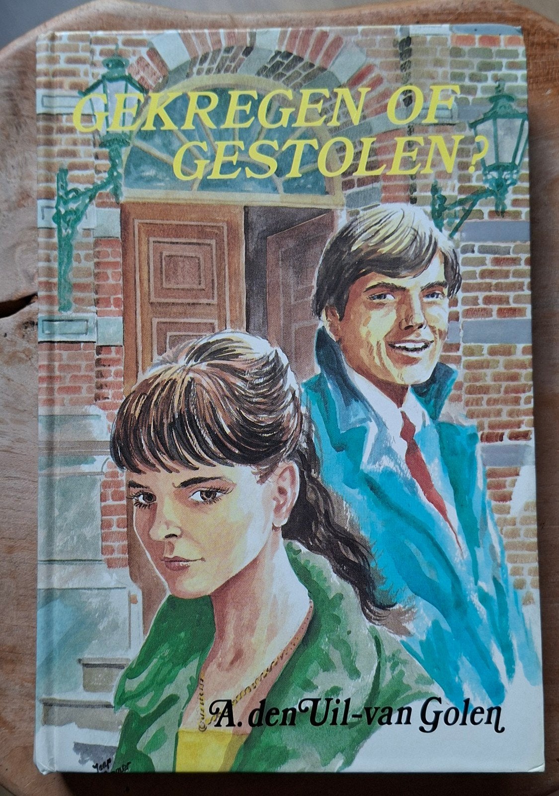 Gekregen of gestolen? - A. den Uil-van Golen, Boeken, Ophalen of Verzenden, Zo goed als nieuw, A. den Uil-van Golen