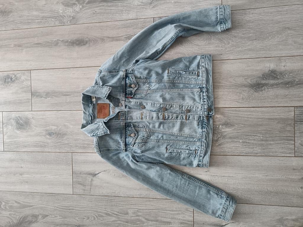 Levi's spijkerjas dames maat M, Maat 38/40 (M), Blauw, Ophalen of Verzenden, Zo goed als nieuw