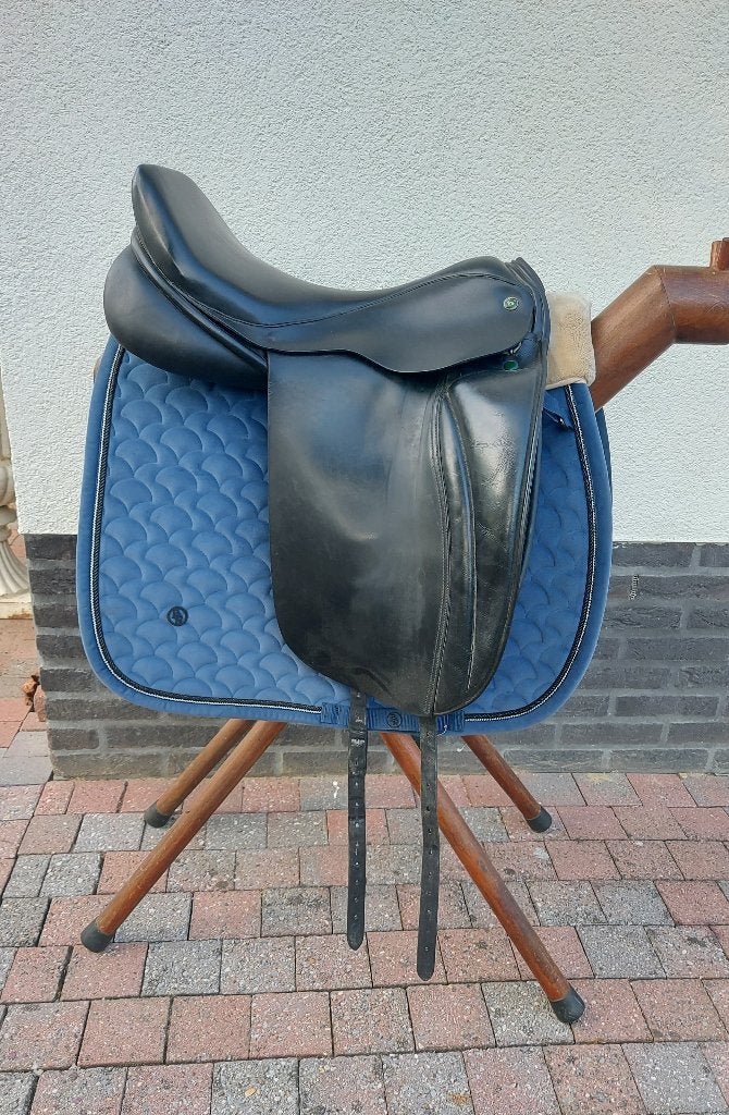 Hulsebos  Dressuurzadel, Dieren en Toebehoren, Hulsebos, Dressuur, XL (18 inch of meer), Ophalen of Verzenden