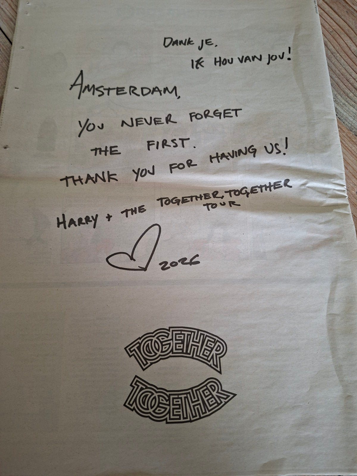 Het Parool - Speciale Editie met Handtekening Harry Styles, Ophalen of Verzenden, Gelezen, Krant