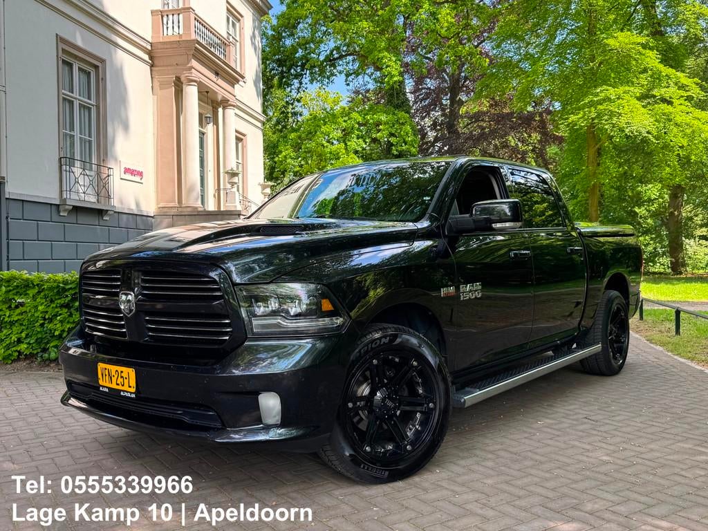 Dodge Ram 1500 5.7 V8 4x4 Quad Cab 6'4 LPG NL-Auto Wide Body, Auto's, Dodge, Automaat, Euro 5, Bi-Xenon koplampen, Gebruikt