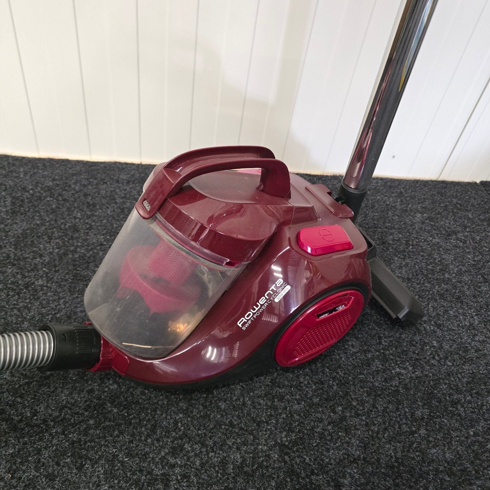 Z.g.a.n. Rowenta Swift Power Cyclonic Stofzuiger RO2933EA, Rowenta, Ophalen of Verzenden, Zo goed als nieuw, Minder dan 1200 watt