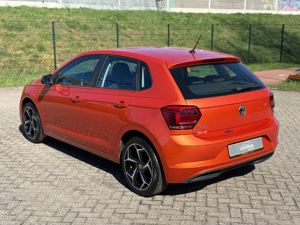 Volkswagen Polo 1.0 Comfortline R-LINE VELGEN I UNIEKE KLEUR, Auto's, Gebruikt, Overige kleuren, Origineel Nederlands, Bedrijf