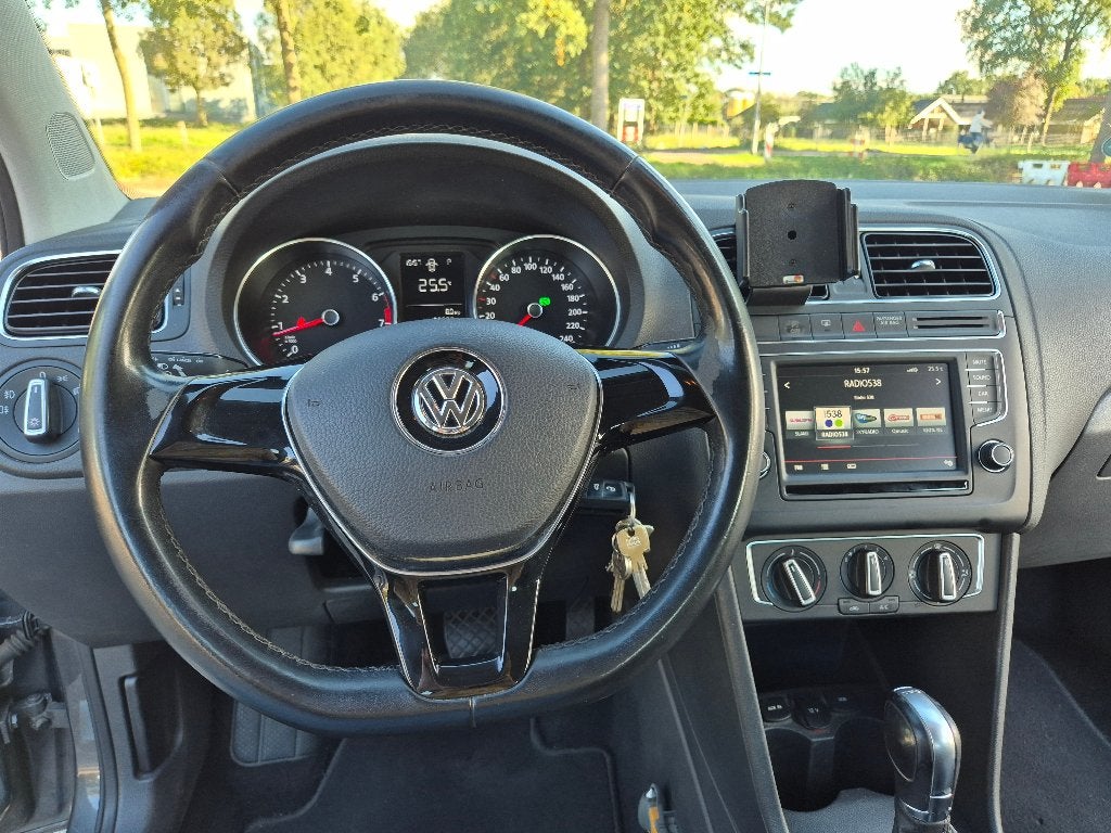 Foto 11 van Volkswagen Polo 1.2 TSI DSG Automaat | 5-Deurs | 109.369 km!