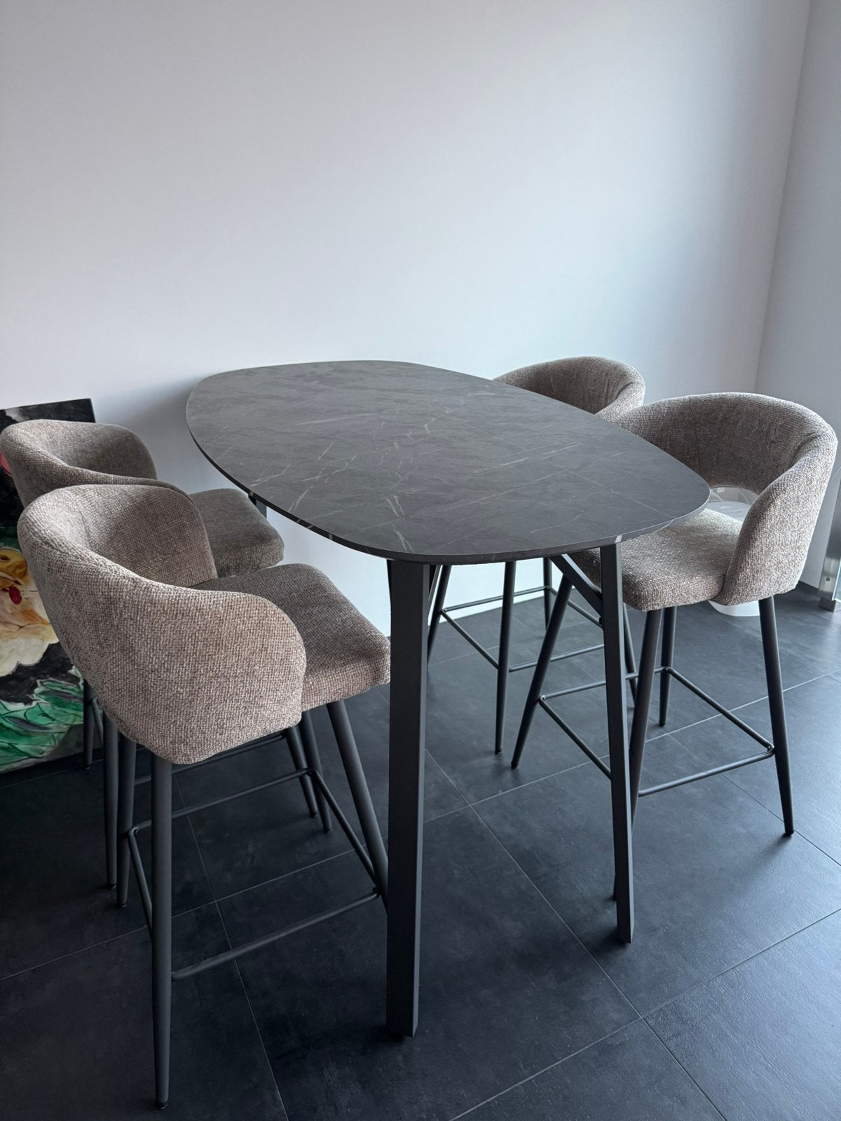 Bartafel met barstoelen, Ophalen, Gebruikt