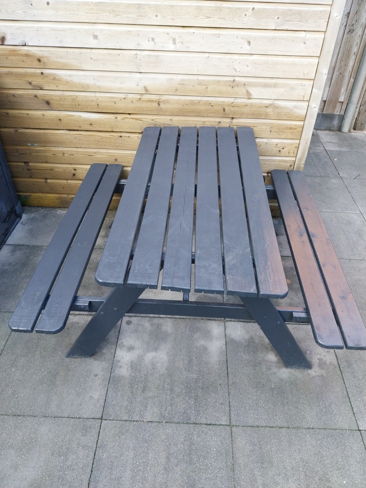 Zwart gebeitste picknicktafel in goede staat, Tuin en Terras, Picknicktafels, Ophalen, Gebruikt, Rechthoekig, Hout