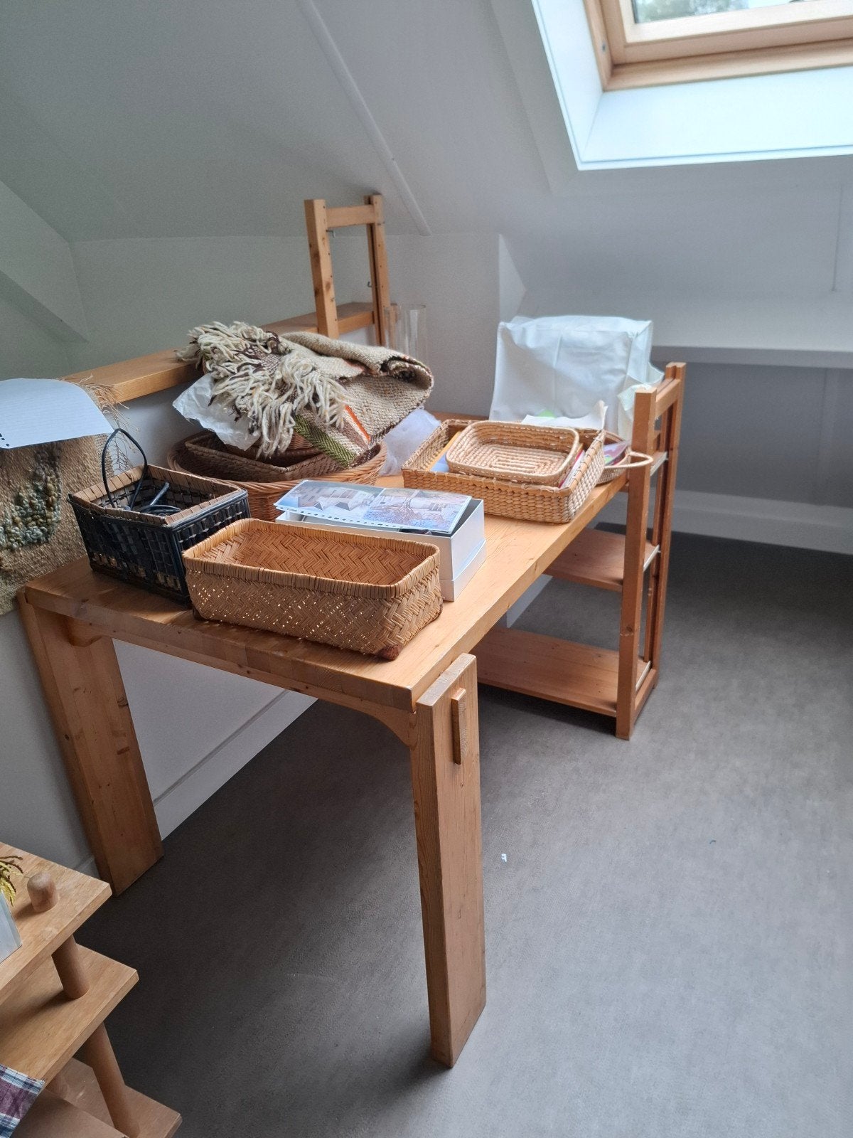 Lundia tafel met zijkast - grenenhout, Huis en Inrichting, Tafels | Eettafels, Gebruikt, 100 tot 150 cm, Scandinavisch, Functioneel