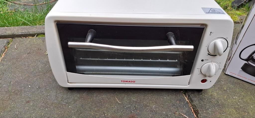 Mini oven Tomado - Gebruikt, maar werkt nog perfect!, Witgoed en Apparatuur, Ovens, Ophalen, Minder dan 45 cm, Gebruikt, Minder dan 45 cm