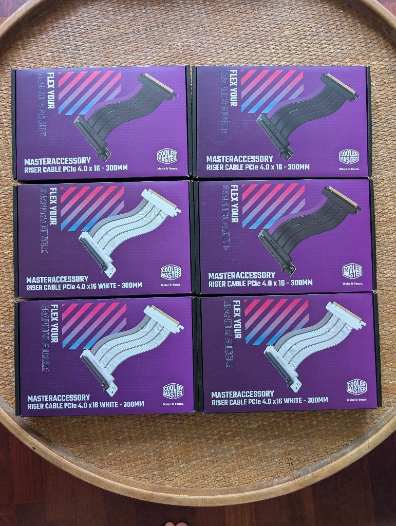 6x Cooler Master PCIe Riser Cable 4.0 x16 300mm, Computers en Software, Videokaarten, Nieuw, PCI-Express 4.0, GDDR6, Ophalen of Verzenden