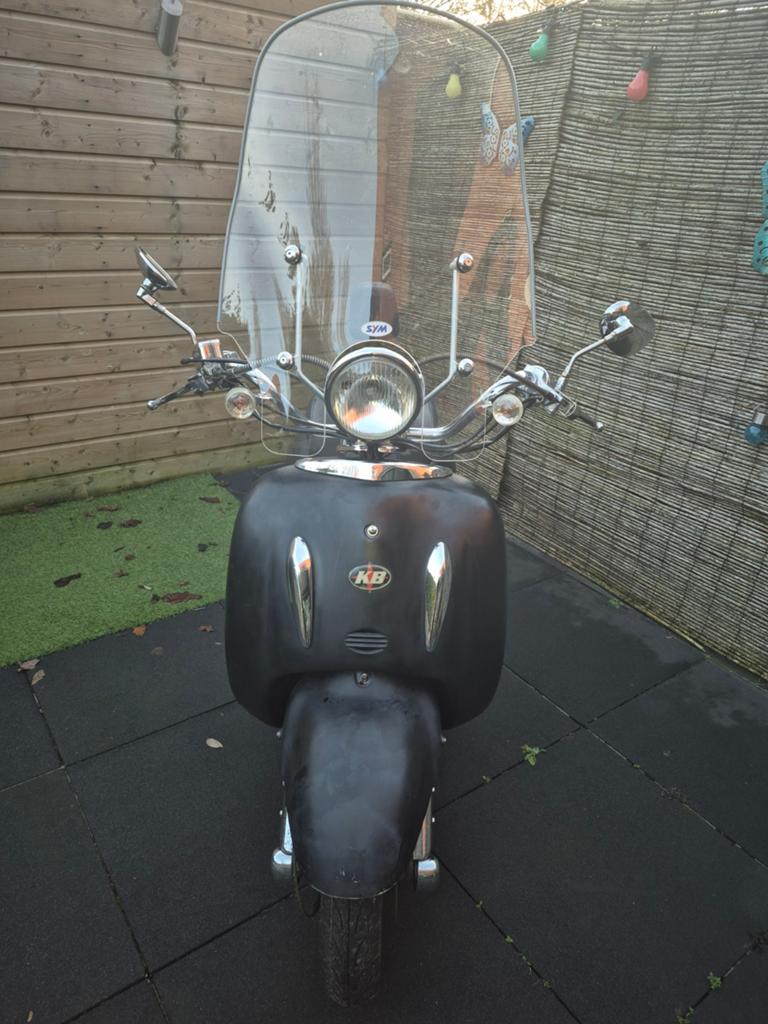 Killerbee Custom Scooter - Zwart, Goed Onderhouden, Fietsen en Brommers, Ophalen of Verzenden, Gebruikt, Benzine