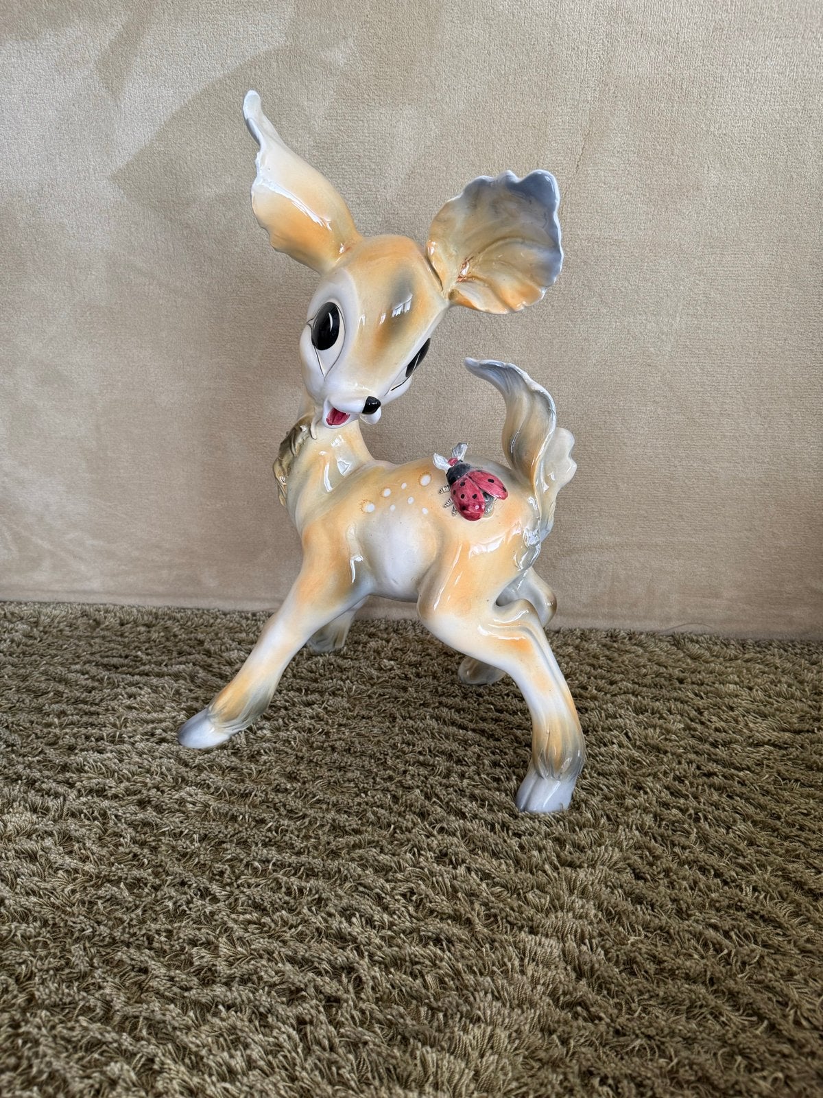 Vintage Bambi beeld met lieveheersbeestje, Verzamelen, Ophalen of Verzenden, Gebruikt, Dier