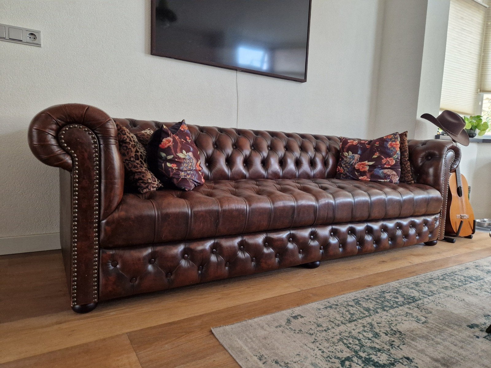 Chesterfield Brighton 4-zits antiekbruin leer, Ophalen, Gebruikt, Leer, Rechte bank