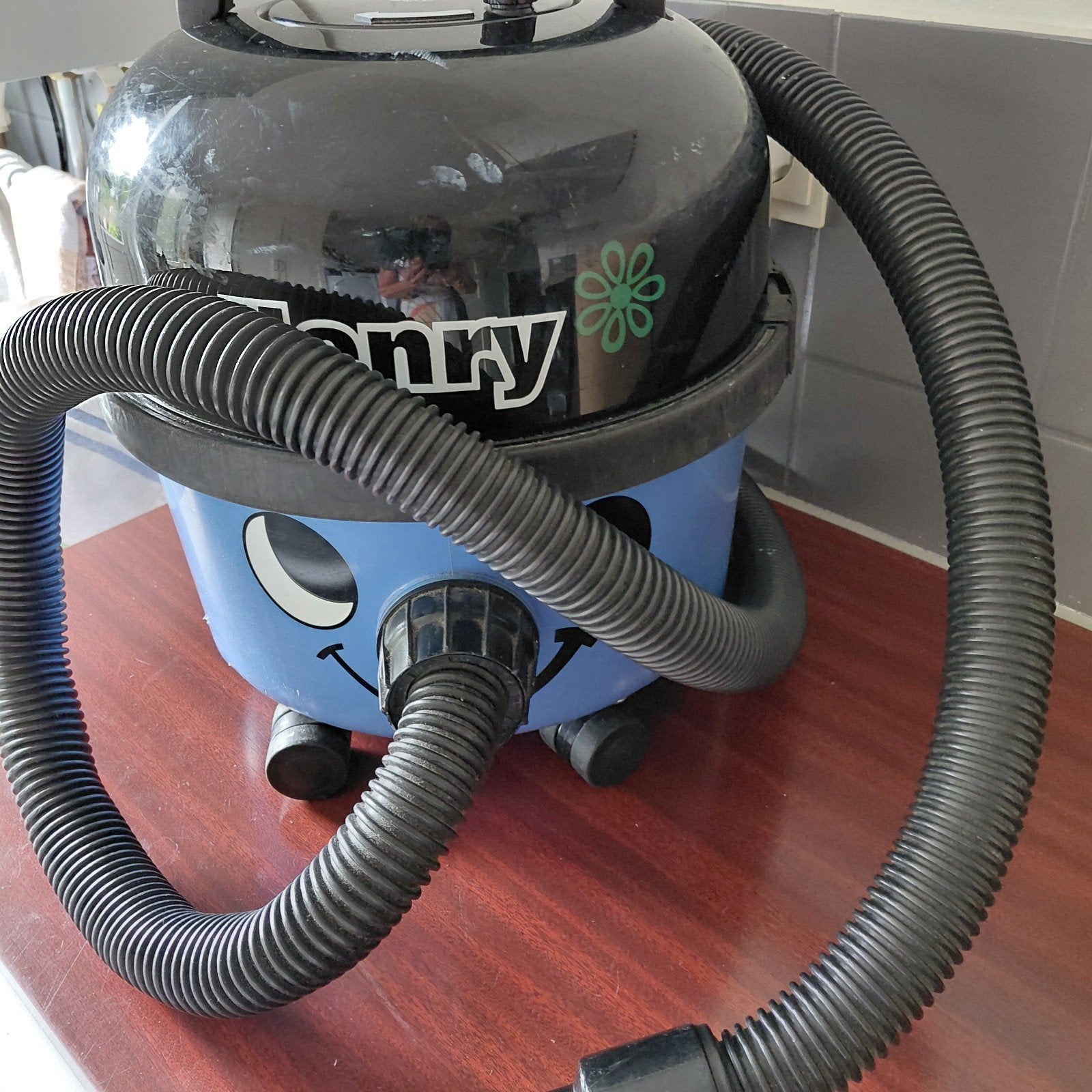 Numatic HVR 200A Henry stofzuiger incl.6 stofzuigerzakken, Inclusief accessoires, Gebruikt, Numatic, Sledestofzuiger