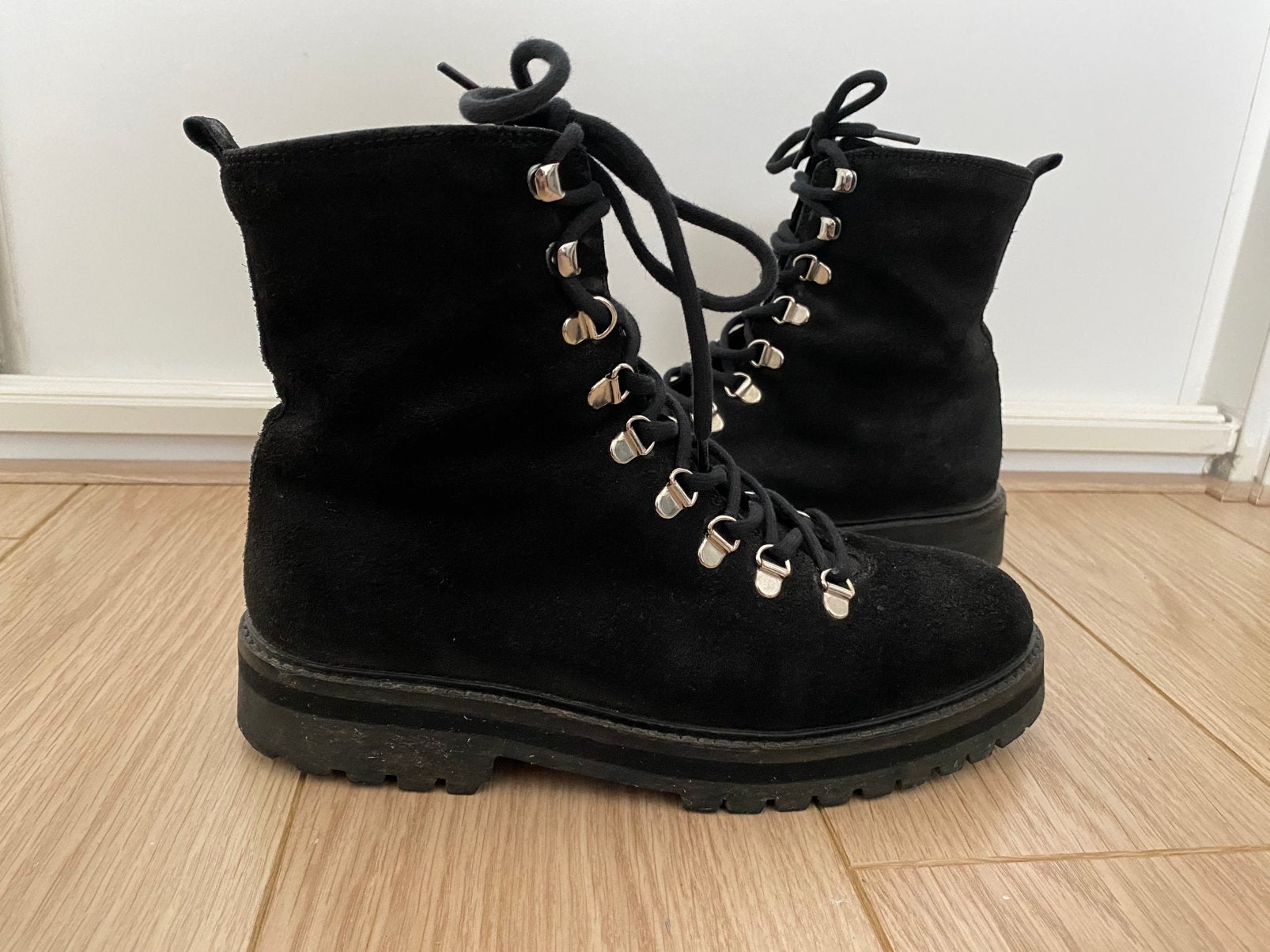 Stevige wandelschoenen in zwart nubuck, Royal RepubliQ / 38, Zwart, Zo goed als nieuw, Wandelschoenen, Ophalen of Verzenden
