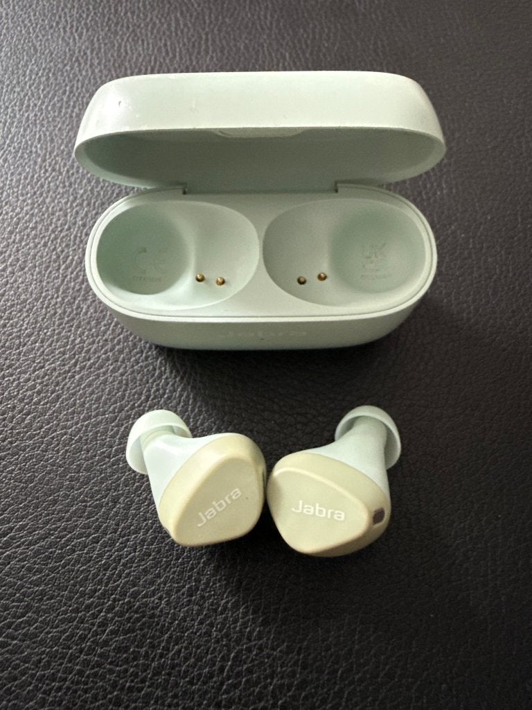 JABRA Elite 4 Active Lime Green Wireless Earbuds, Groen, Gebruikt, Ophalen of Verzenden, In oorschelp (earbud)