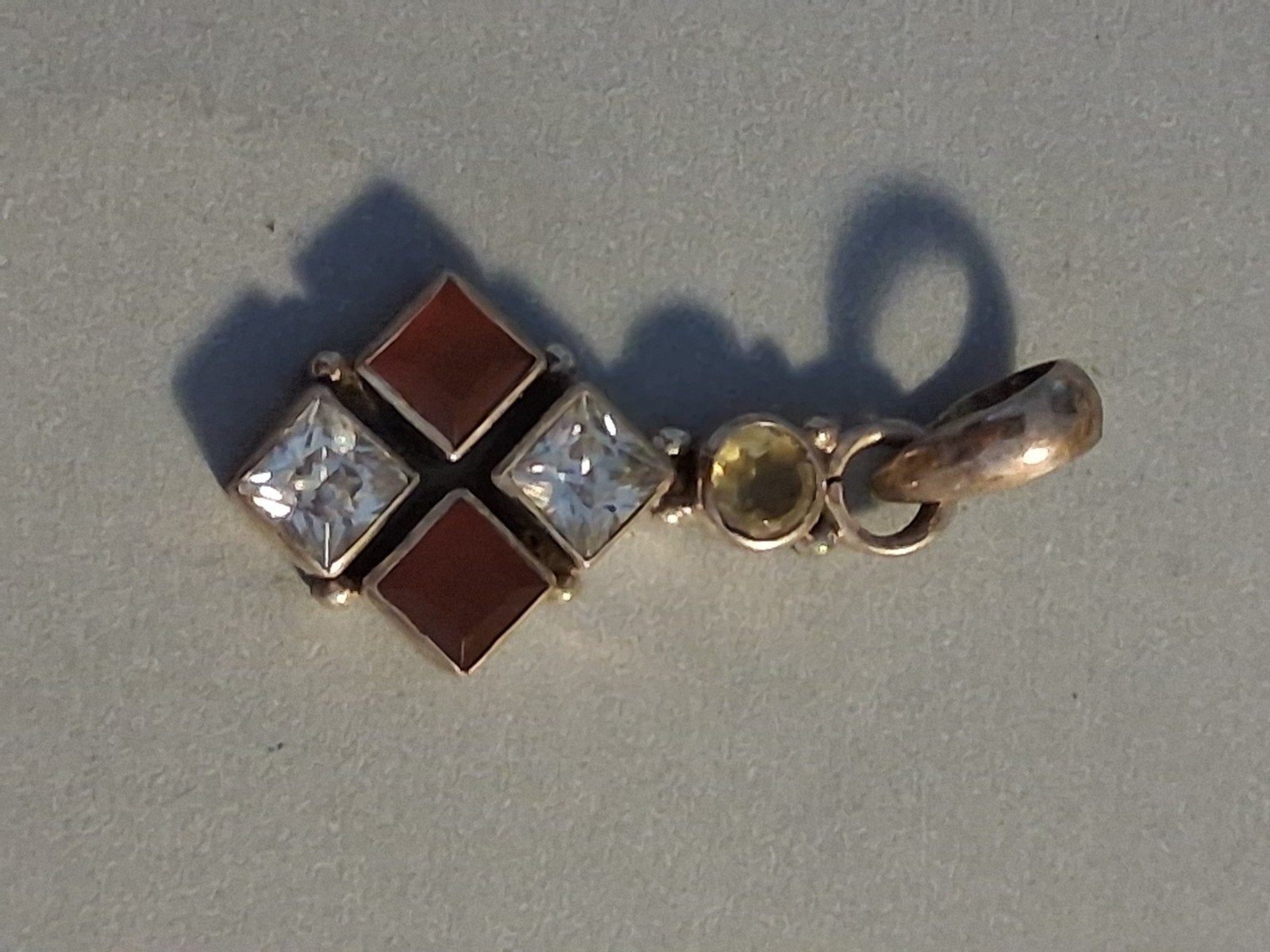 zilveren hanger met Carneool/bergkristal steen, Verzenden, Nieuw, Overige kleuren, Zilver