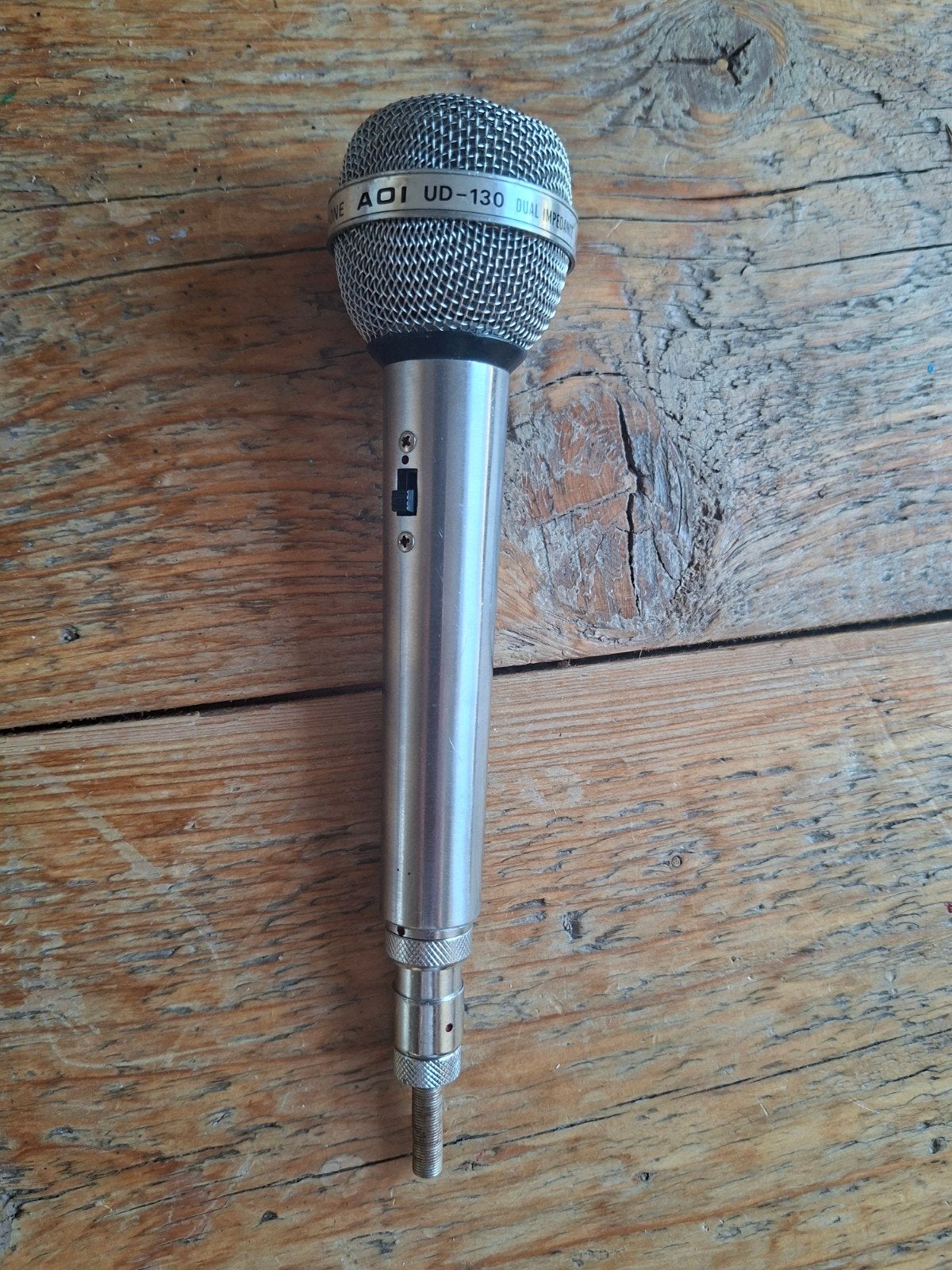 Vintage Aoi UD-130 Unidirectionele Dynamische Microfoon, Ophalen of Verzenden, Gebruikt, Zangmicrofoon