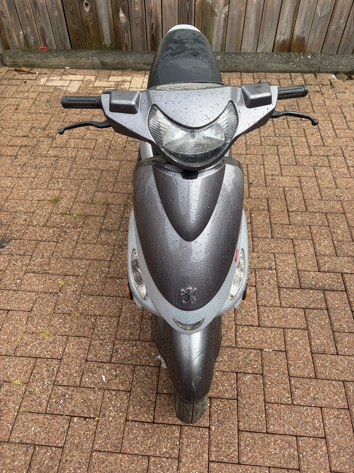 Peugeot V-Clic scooter - Start altijd, goed onderhouden, Ophalen, Gebruikt, Overige modellen, Maximaal 45 km/u