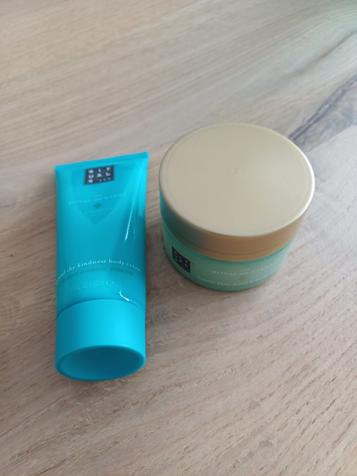Rituals of Karma Set: Bodycrème & Bodyscrub, Ophalen of Verzenden, Nieuw, Bad & Douche