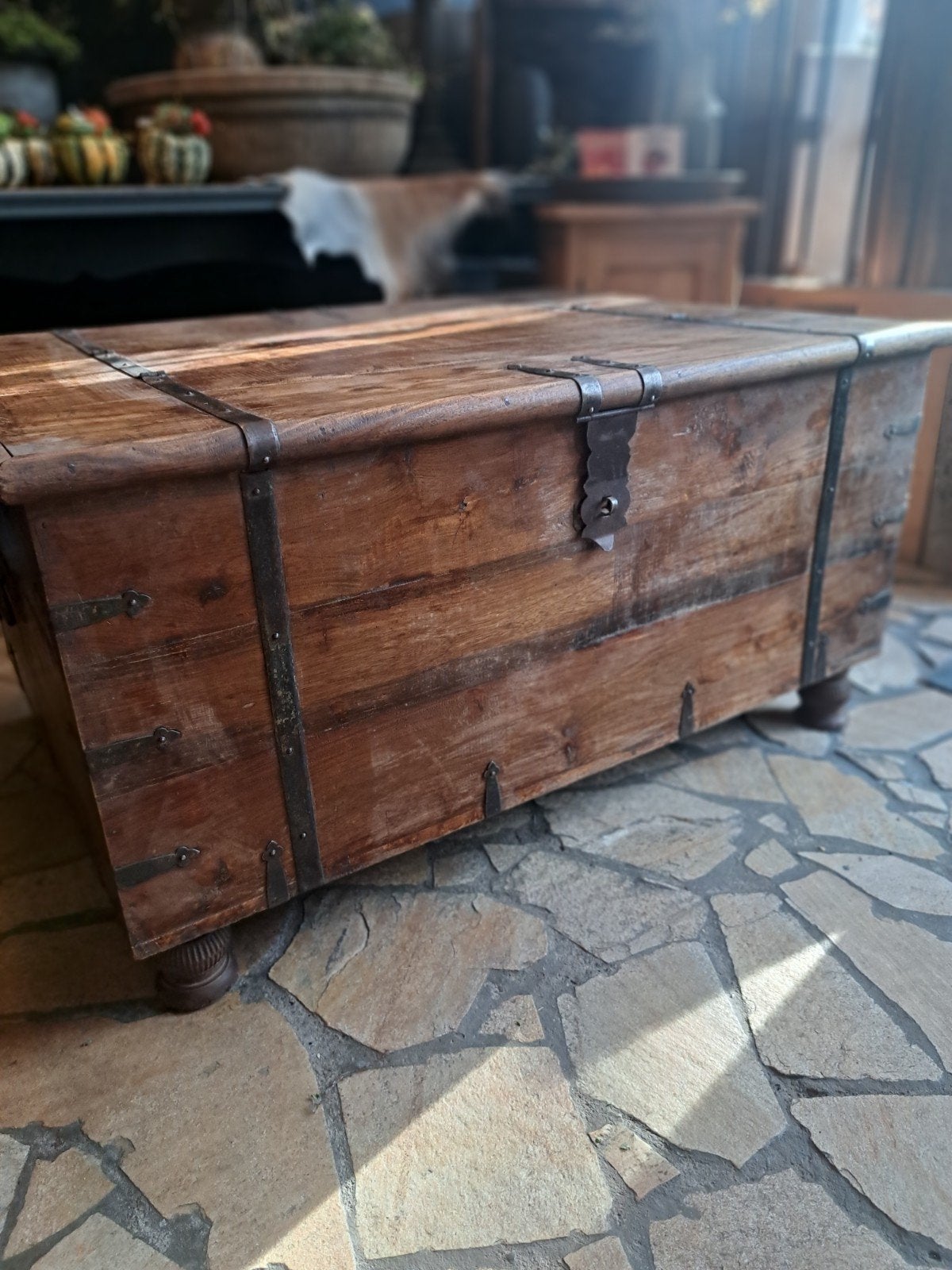 Grote oude geleefde dekenkist/salontafel, Huis en Inrichting, Ophalen, Gebruikt, 100 tot 150 cm