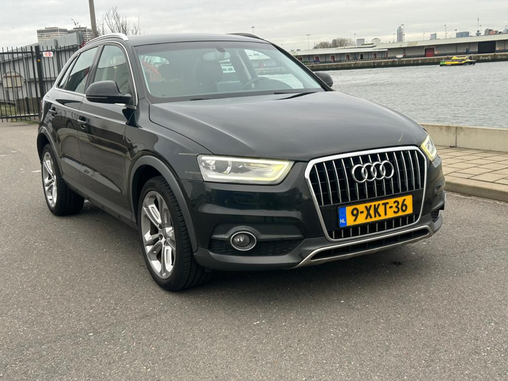 Audi Q3 1.4 Tfsi  150 PK AUT S-tronic LED NAVI PDC ECC, 1800 kg, 4 cilinders, 150 pk, Zwart
