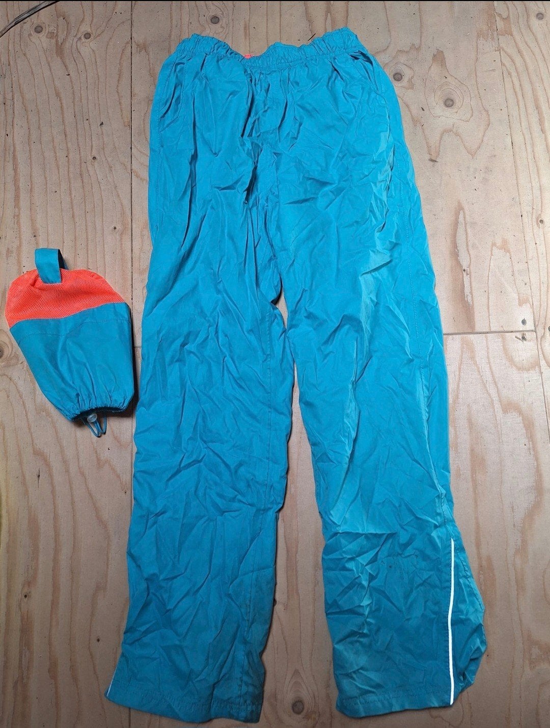 Blauwe regenbroek met opbergzakje, Ophalen, Gebruikt, Regenbroek, Heren