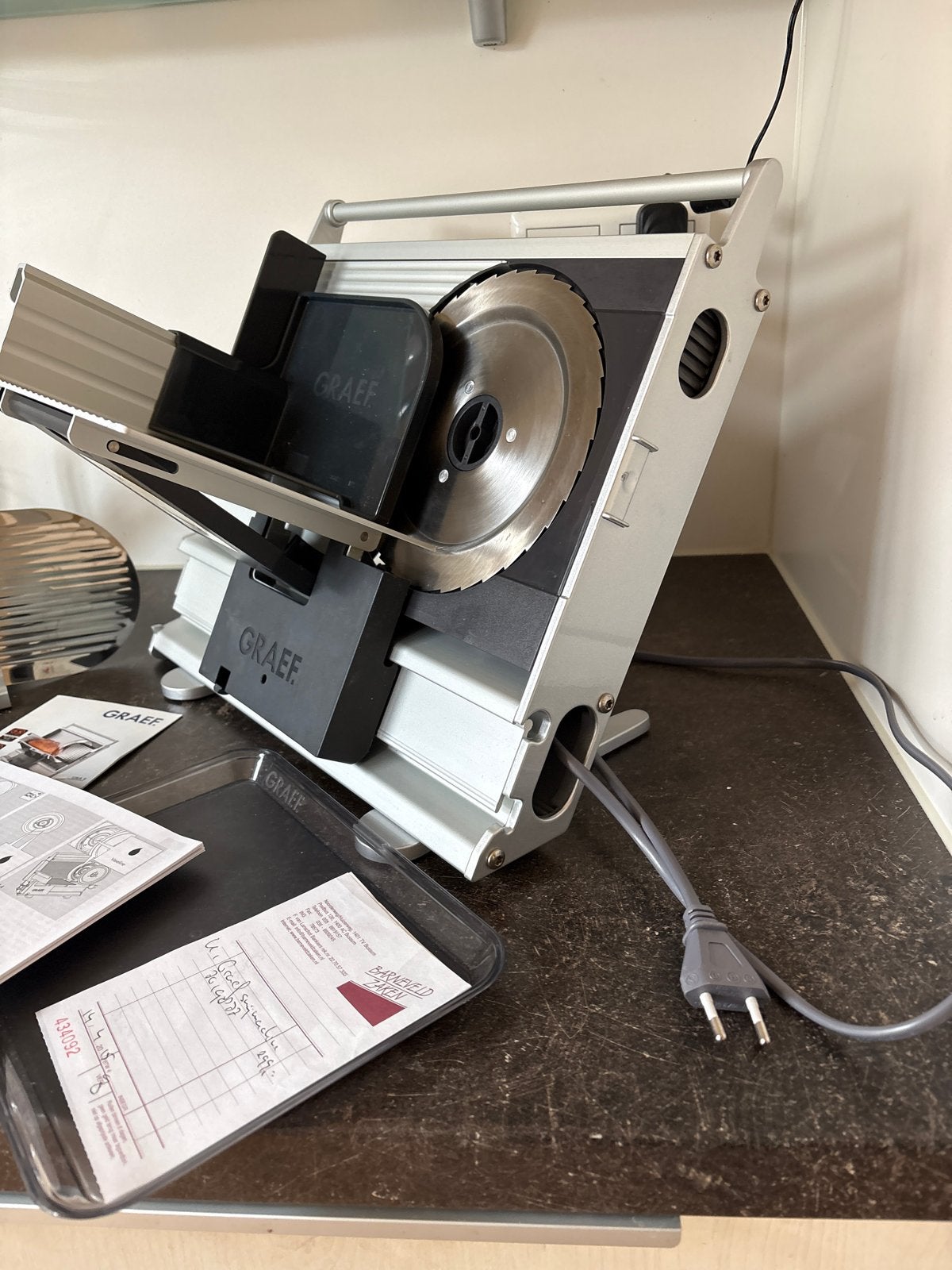 Graef Snijmachine - Nieuwstaat met handleiding, Ophalen of Verzenden, Zo goed als nieuw