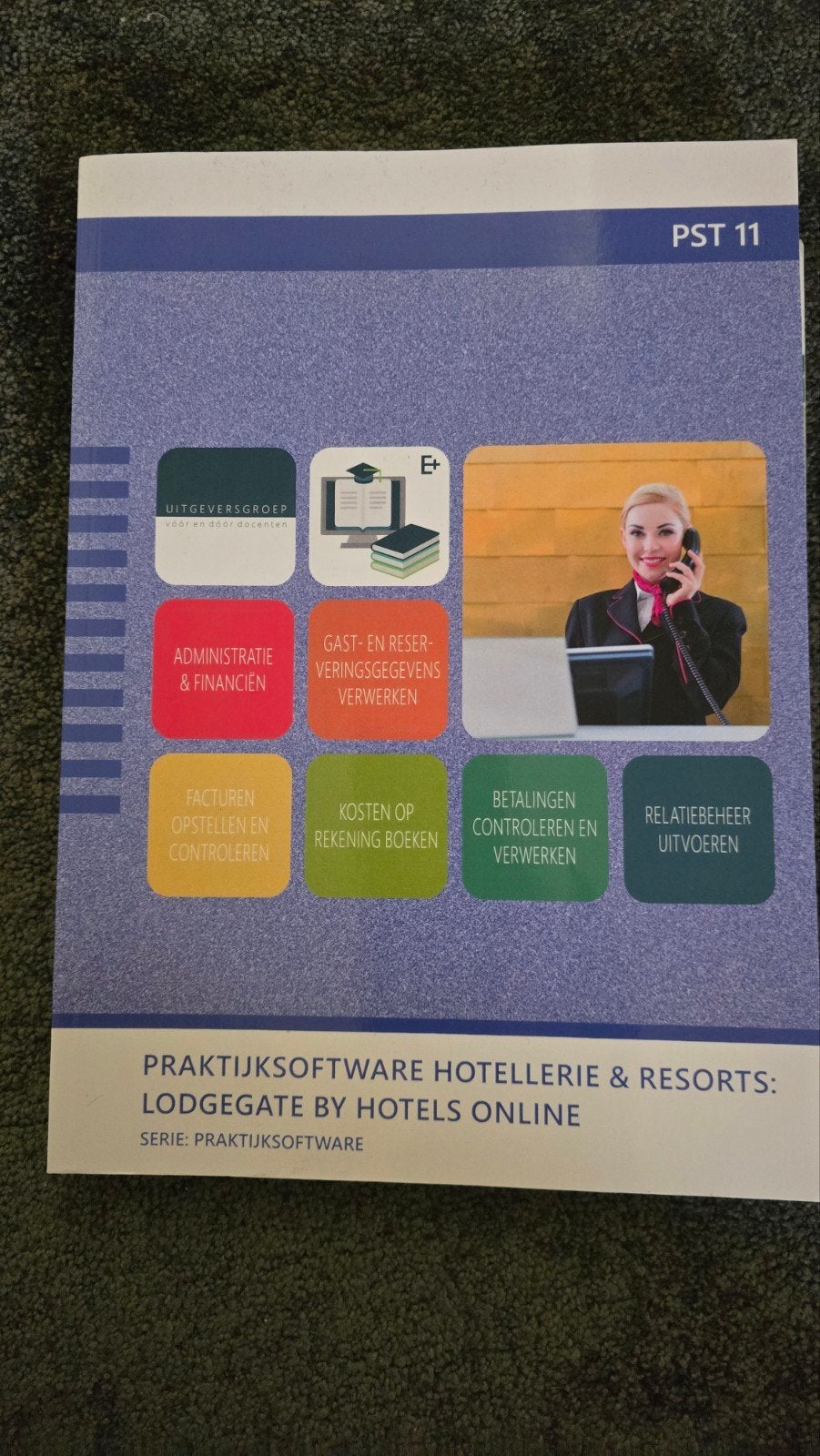 Diverse schoolboeken MBO Luchtvaart en Hospitality, Ophalen of Verzenden, Zo goed als nieuw, MBO, Diverse auteurs