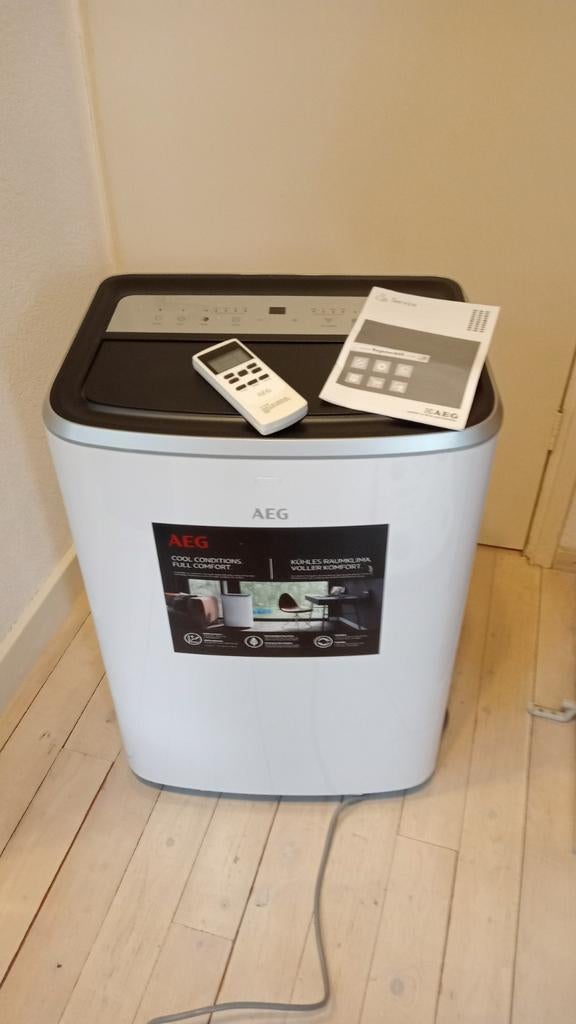 AEG AXP34U338CW Mobiele Airco met Afstandsbediening en Timer, Witgoed en Apparatuur, Airco's, Ophalen, Minder dan 60 m³, Timer