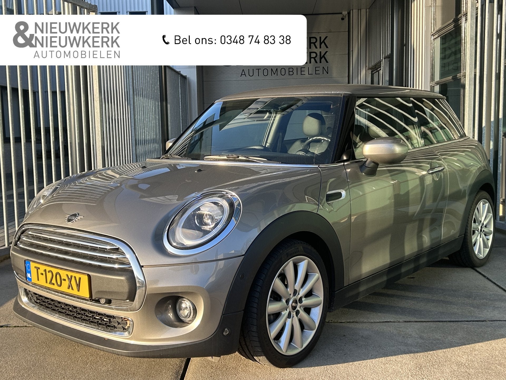 MINI Mini 1.5 One Chili | AUTOMAAT | LEDER | CARPLAY/ANDROID, Auto's, Dealer onderhouden, Gebruikt, Met garantie (alle), 4 stoelen