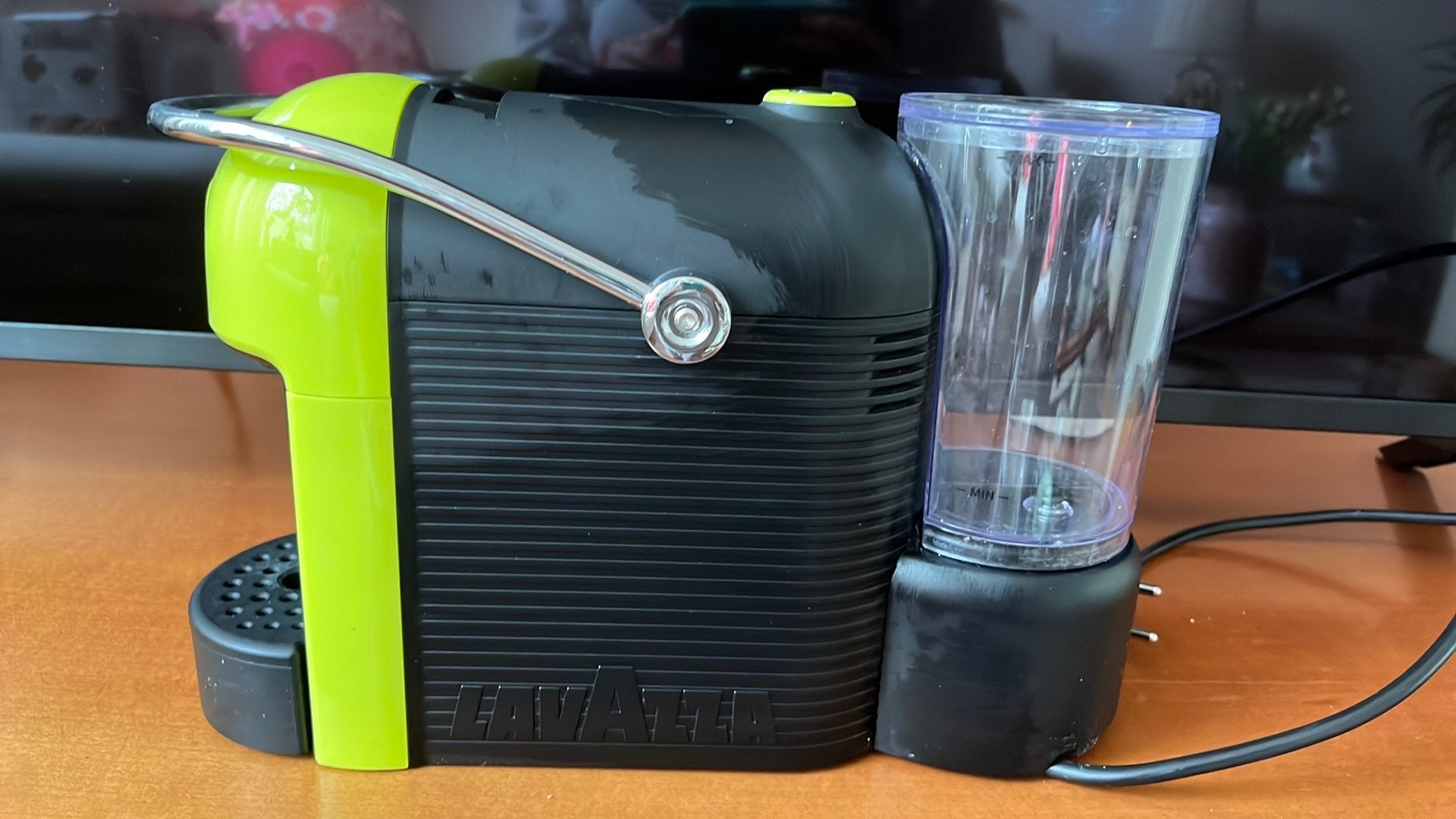 Lavazza Jolie lime groen zo goed als nieuw, Ophalen, Zo goed als nieuw, Koffiemachine
