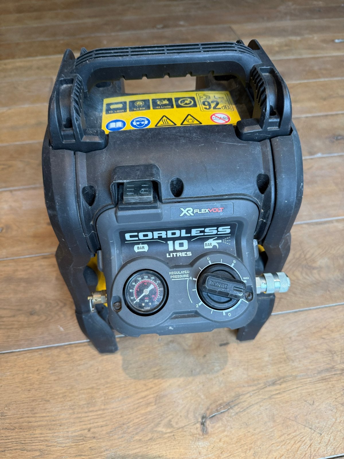DeWalt 54V XR FlexVolt Draadloze Compressor 10 Liter (m2455521484 ...